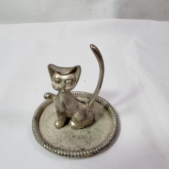 Vintage EP Zinc alloy silver cat ring and jewelry plate - Picture 9 of 9